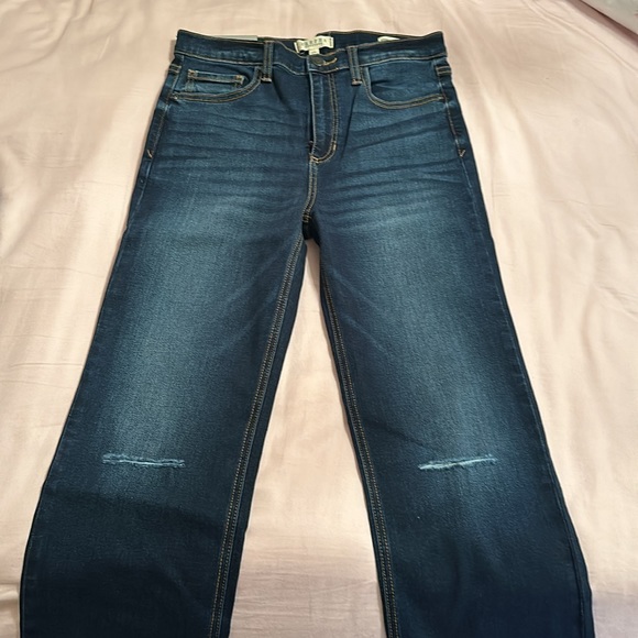 jeans - Picture 2 of 3